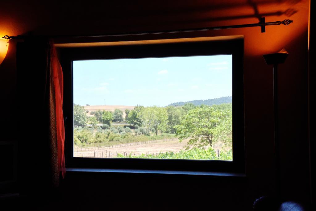 Casa Vacanze Vigna Di Valle Bracciano  Δωμάτιο φωτογραφία