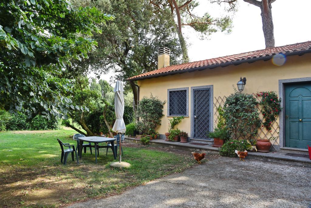 Casa Vacanze Vigna Di Valle Bracciano  Δωμάτιο φωτογραφία